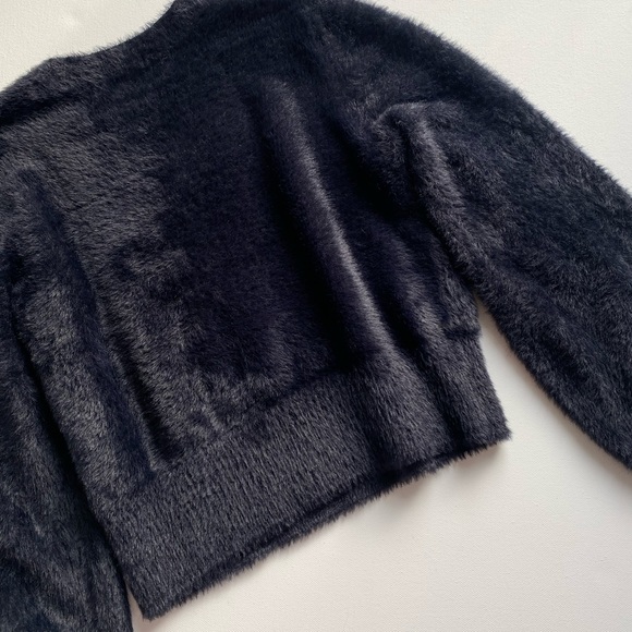 Sunday Best | Bell Sleeve Top - Picture 3 of 4